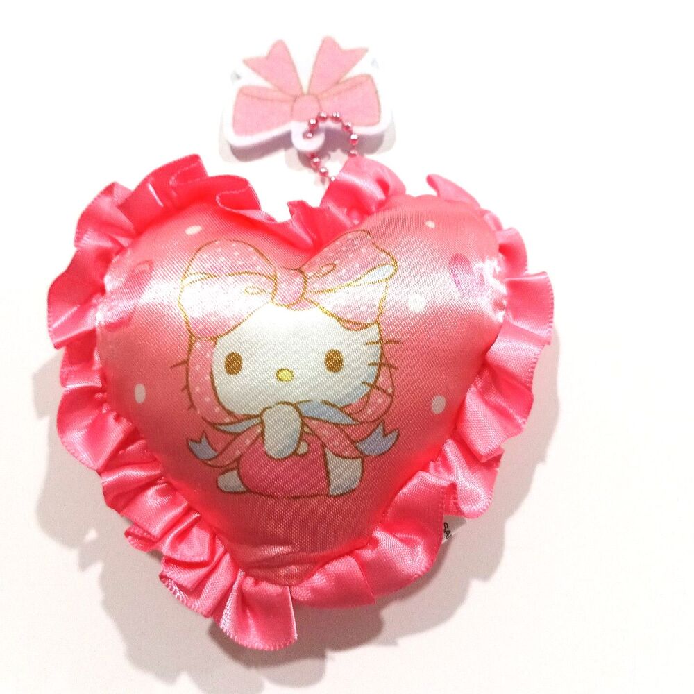 Hello Kitty heart cushion Gachapon capsule toy keychain